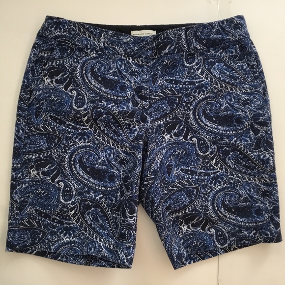 Adrienne Vittadini blue and white paisley print cotton stretch shorts - Picture 1 of 9